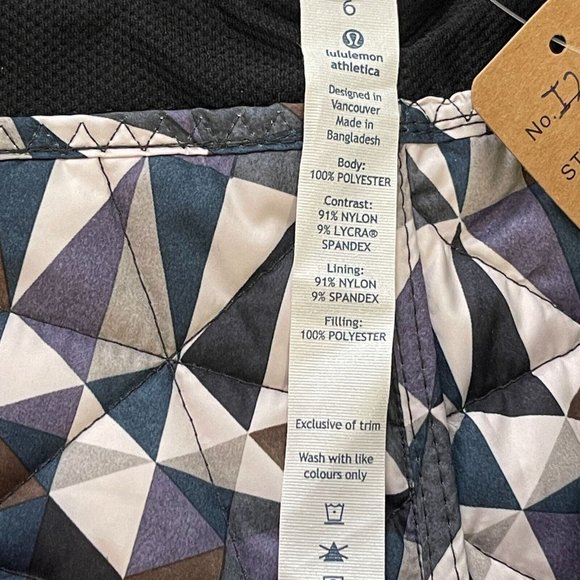 Lululemon Hot Cheeks Quilted Shorts Womens sz 6 Stained Glass Love Neutral Black - Picture 8 of 10